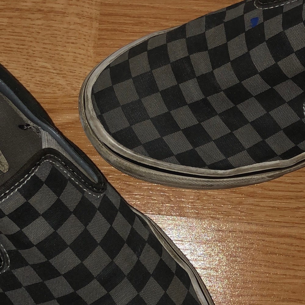 black and grey checkered slip on vans